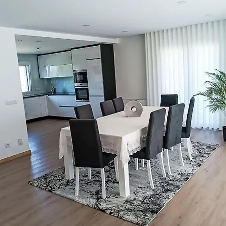 Quinta D'azenha By Interhome Forjães