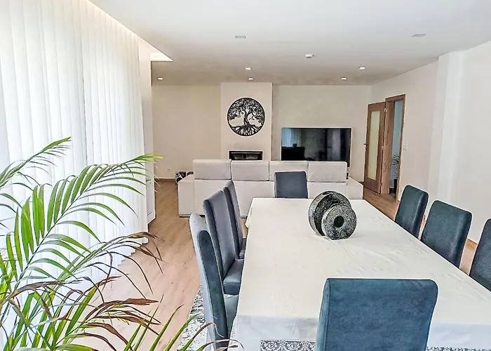 Hébergement de vacances Quinta D'azenha By Interhome *